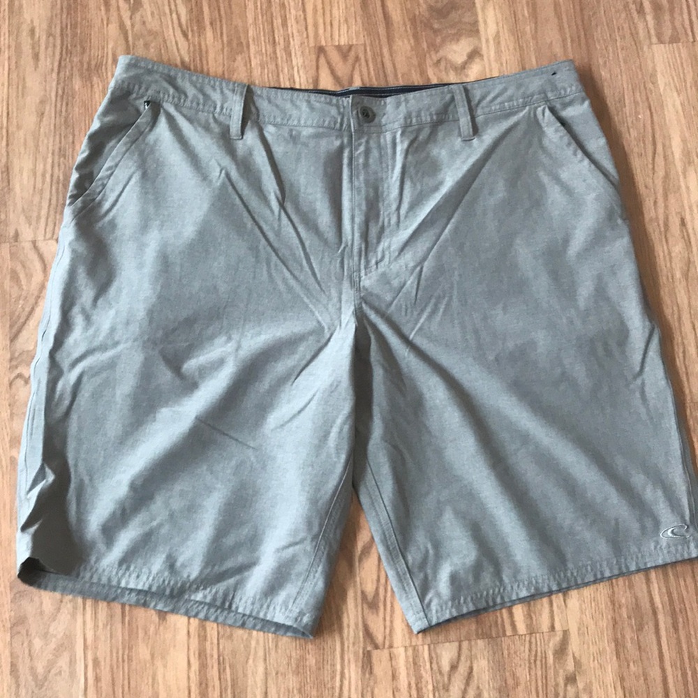 O’Neill men’s shorts